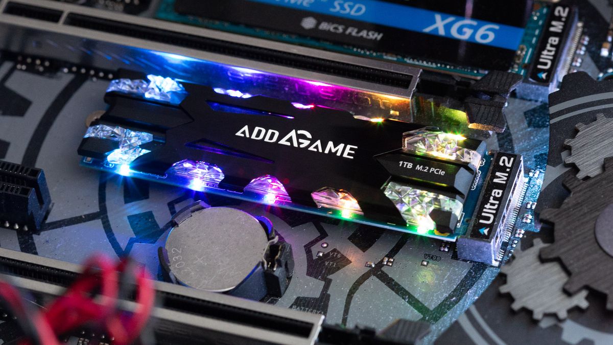 addlink X70 RGB M.2 NVMe SSD Review: Cool, Fast and Flashy | Tom's Hardware