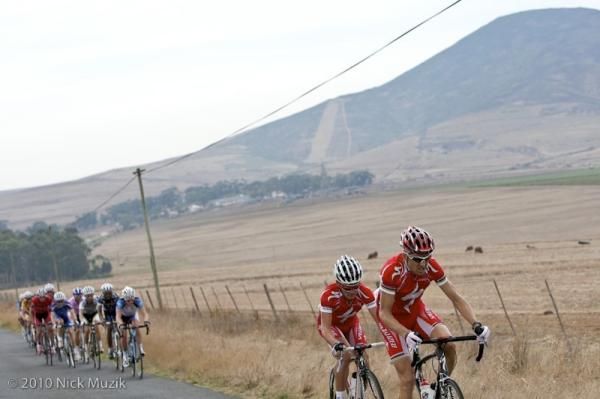 Christoph Sauser and Burry Stander race the Giro del Capo.