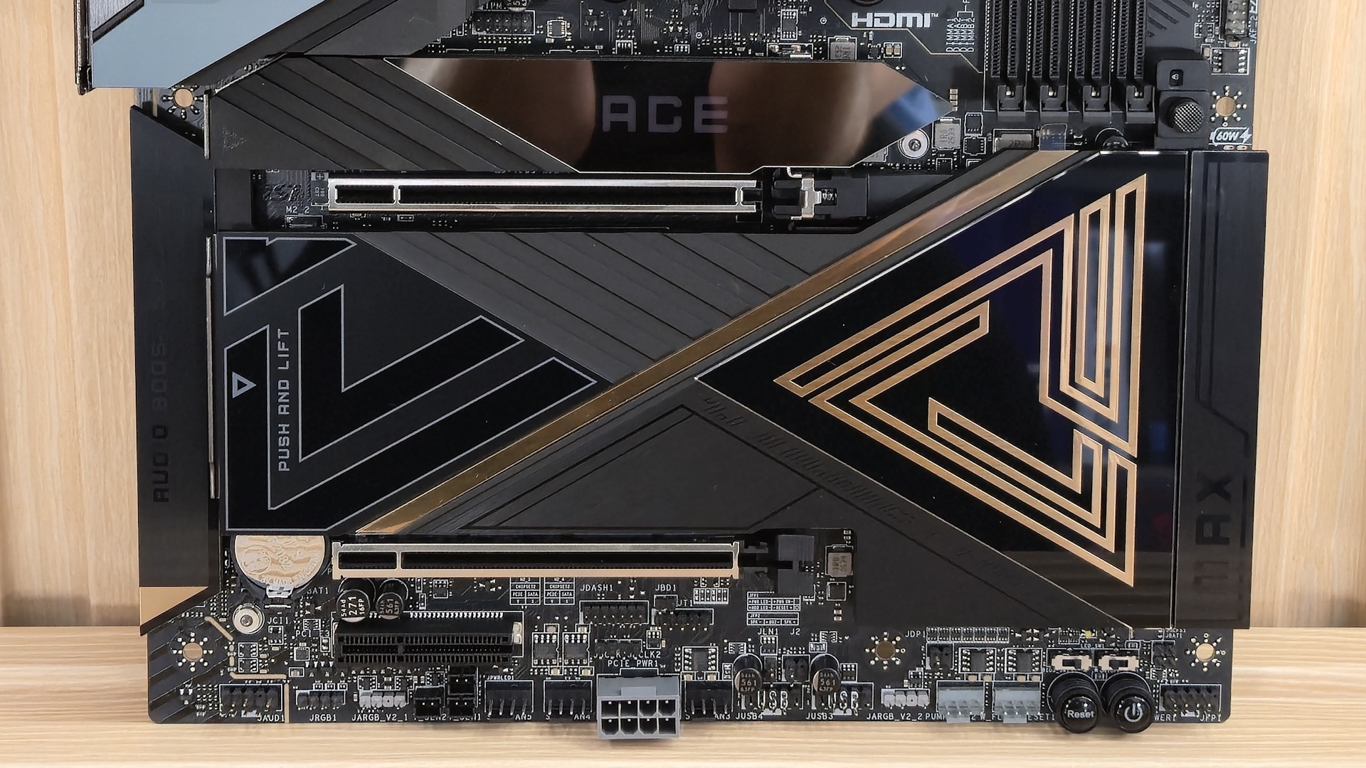 MSI MEG X870E Ace Max