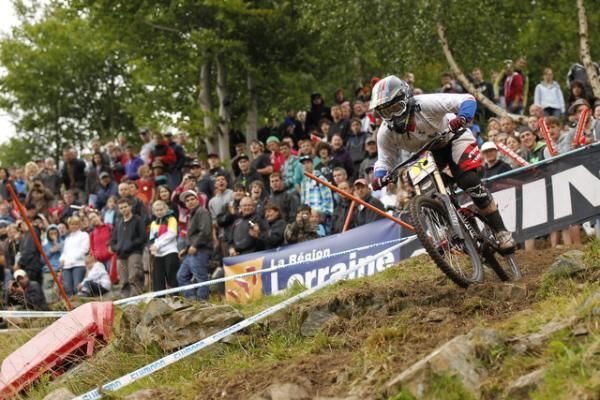 Tracy Moseley (Trek World Racing) soldifed her lead in the women's standings.