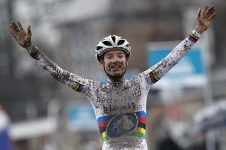 Marianne Vos (Nederland Bloeit) wins in Namur