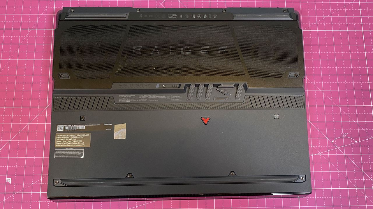 MSI Raider GE78 HX