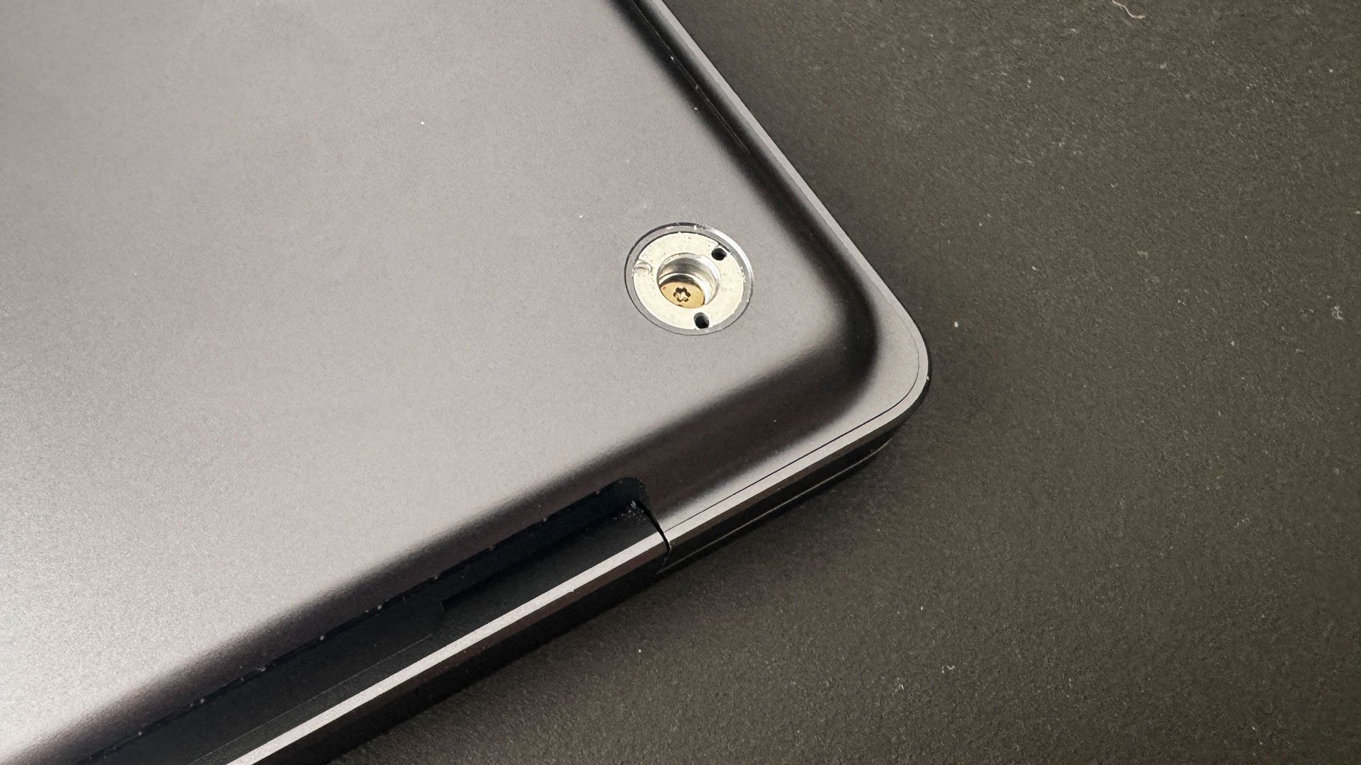 Microsoft Surface Laptop Ultra