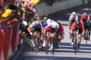 The moment Cavendish goes down and Sagan puts out his elbow