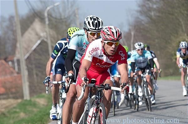 Leonardo Duque (Cofidis) in the chasing peloton