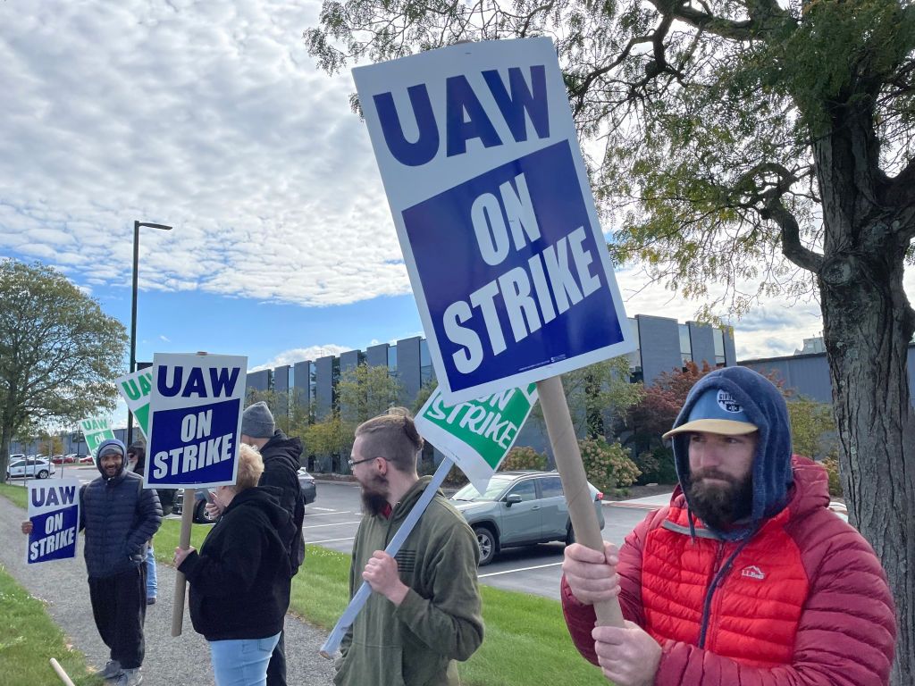 UAW workers on strike at Mack Trucks