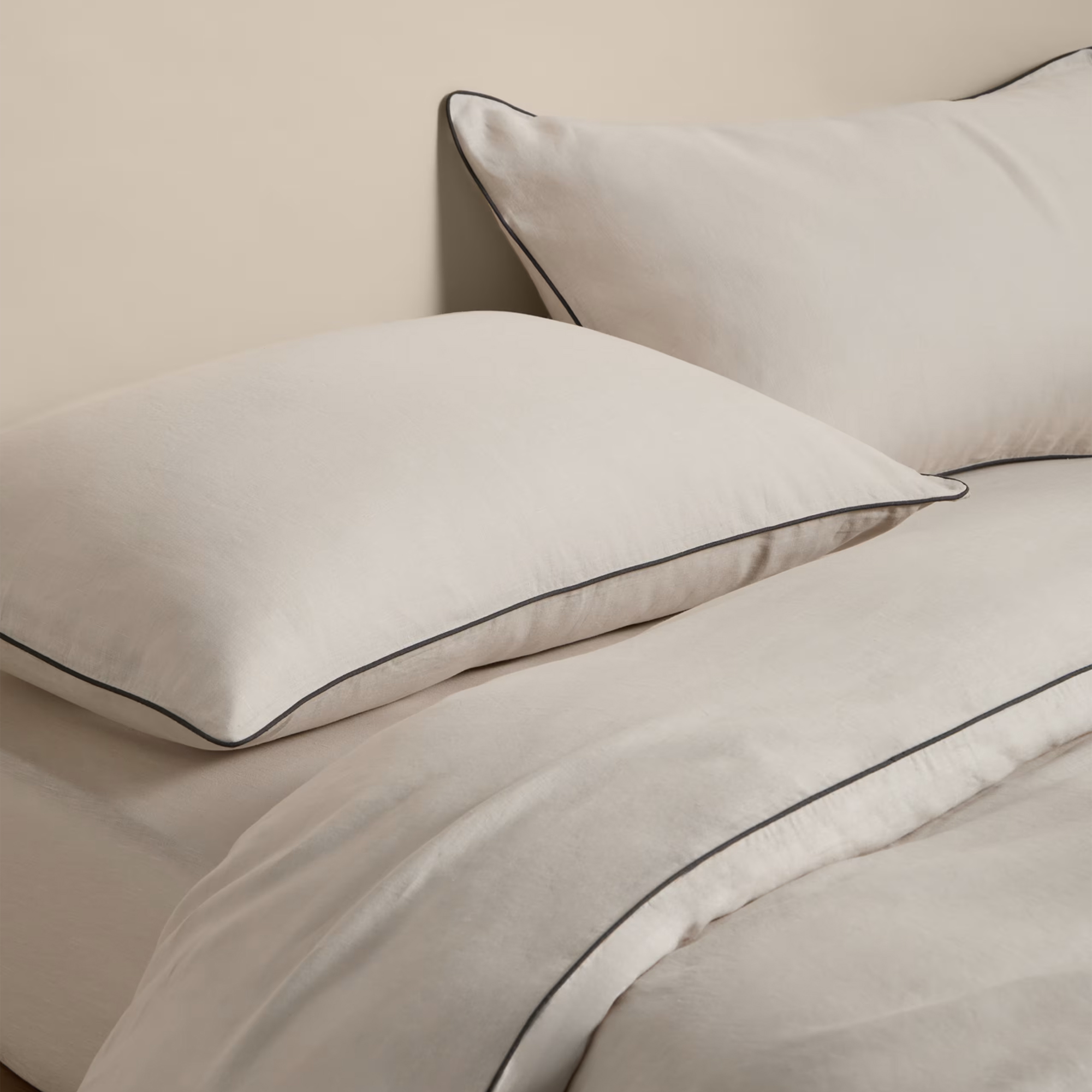 M&amp;S Pure Linen Bedding 190gsm