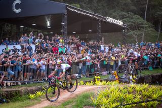 Henrique Avancini (Cannondale Factory Racing Team) leads