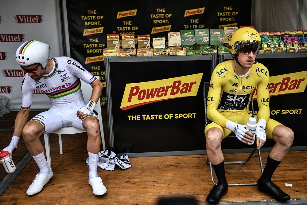 World champion Tom Dumoulin (Sunweb) and yellow jersey Geraint Thomas (Team Sky) wait for their time trial during stage 20 at the Tour de France