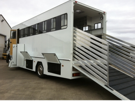 Exterior Horsebox