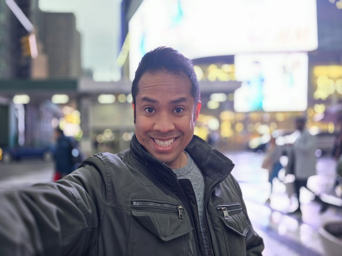 Samsung Galaxy S24 Ultra portrait mode.