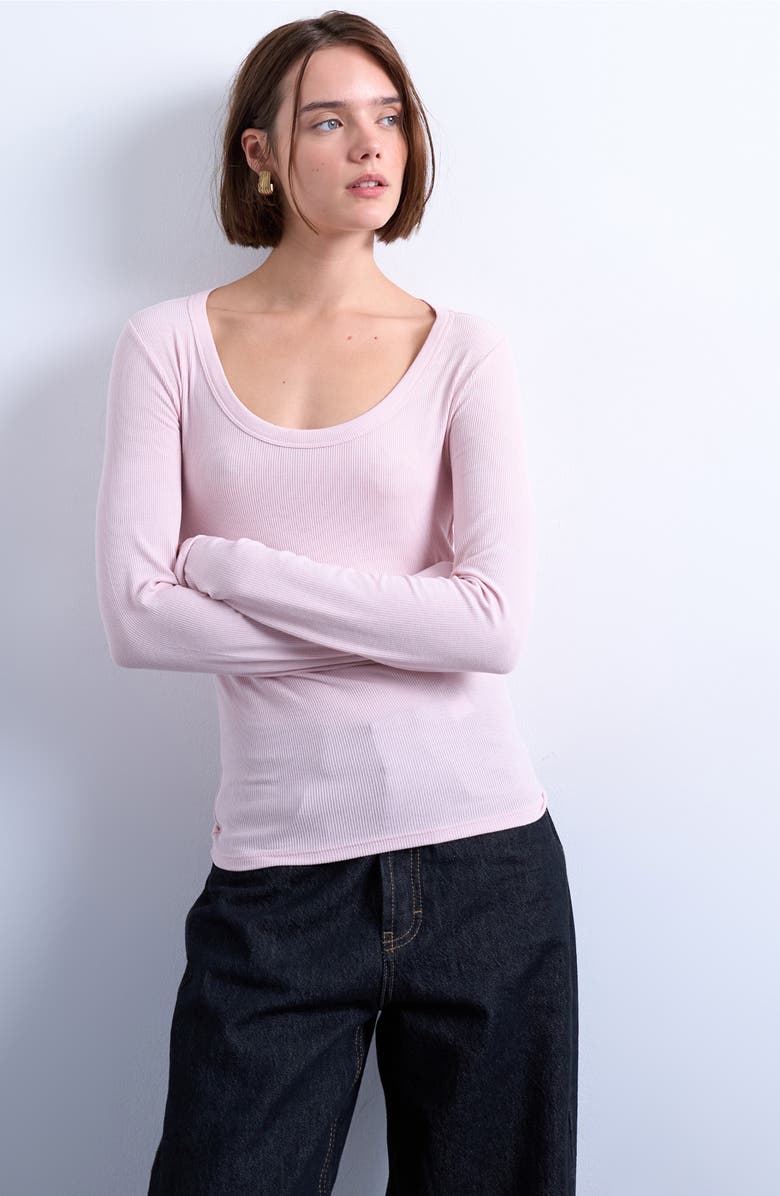 Scoop Neck Long Sleeve Rib Top