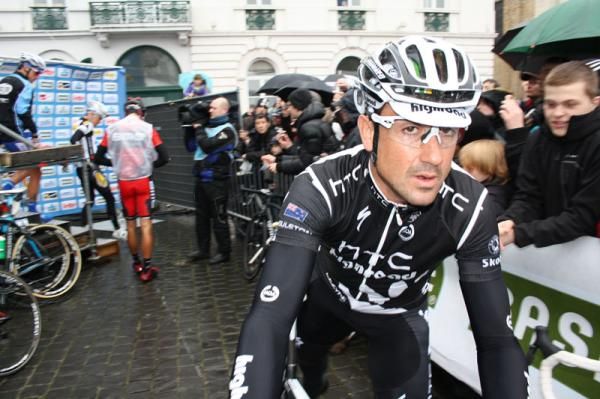 Hayden Roulston (HTC-Highroad) at the start