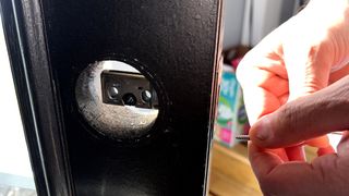 Installing Aqara smart lock deadbolt