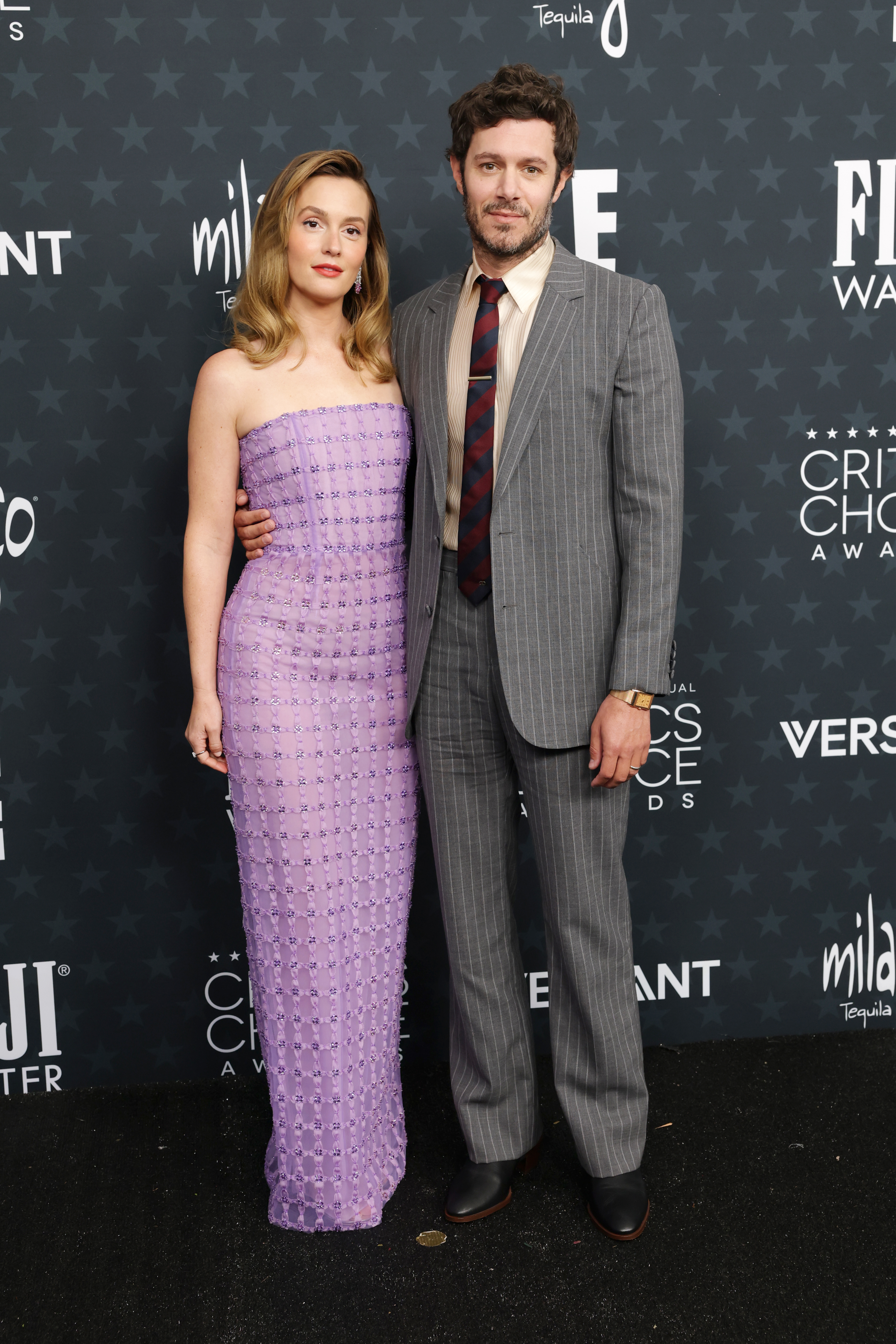 SANTA MONICA, CALIFORNIA - JANUARY 04: (L-R) Leighton Meester and Adam Brody attend the 31st Annual Critics Choice Awards at Barker Hangar on January 04, 2026 in Santa Monica, California.