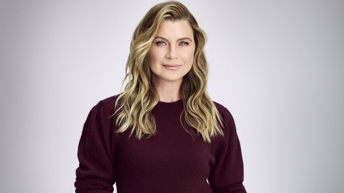 Ellen Pompeo plays Meredith Grey on Grey&#039;s Anatomy.