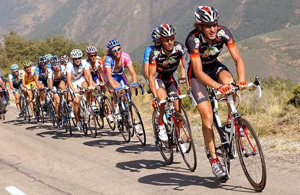 Vladimir Karpets (Caisse d'Epargne) sets the pace