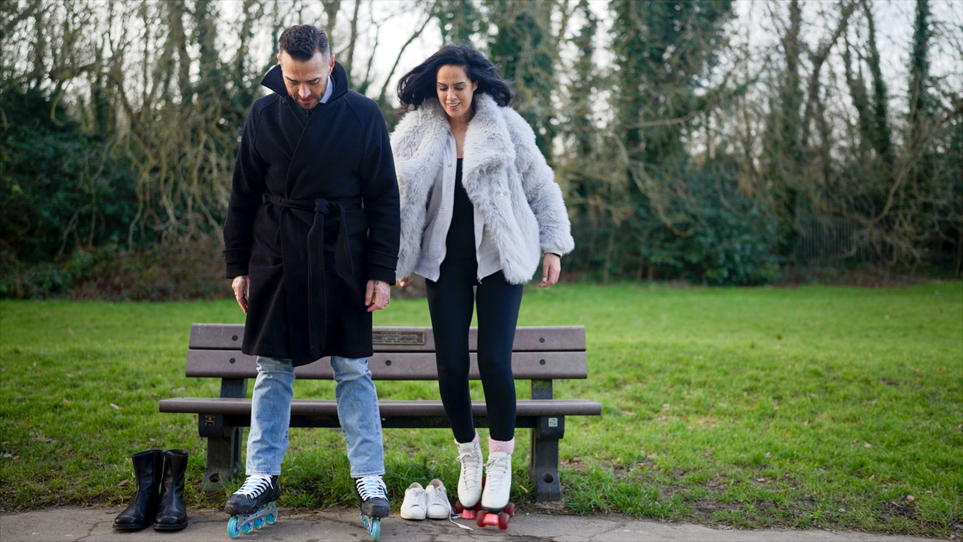 Matt goes rollerskating with Muna.