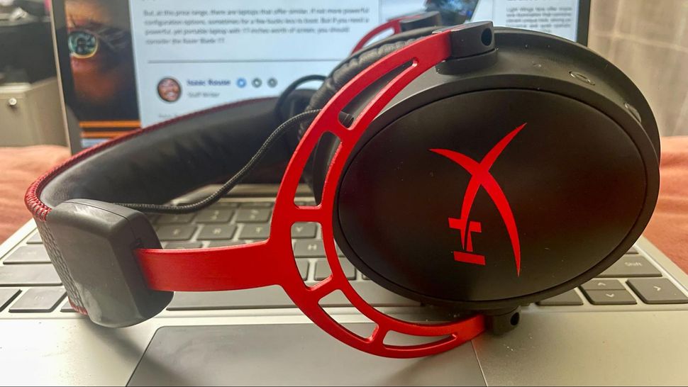 HyperX Cloud Alpha Wireless Review: Unprecedented Battery Life | Tom's ...