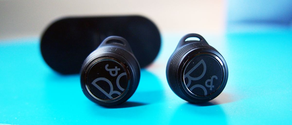 wireless earbuds