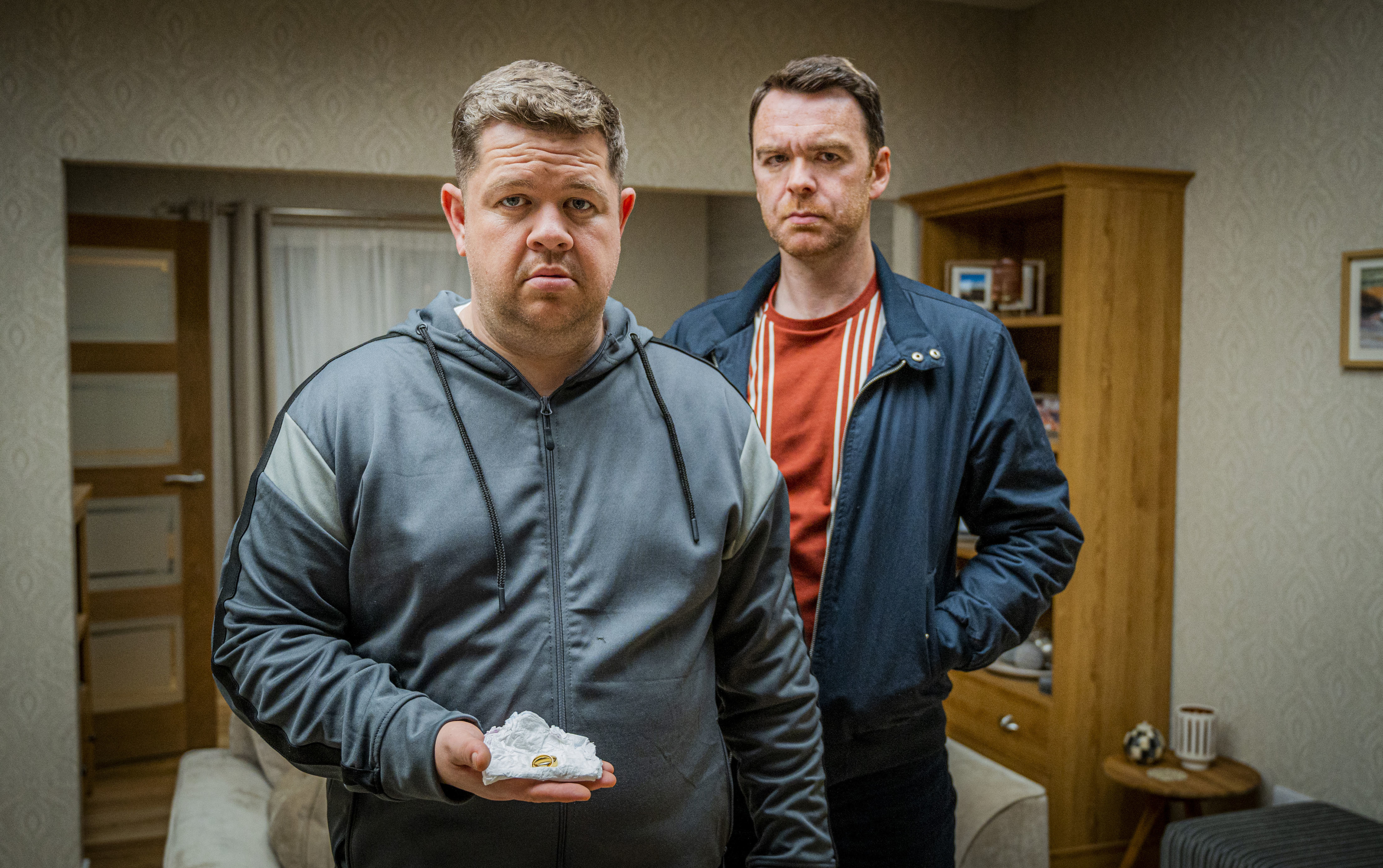 TV tonight Don’t lose the rings, Alan!