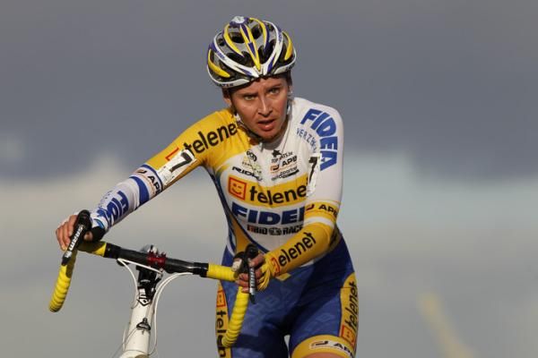 Nikki Harris (Telenet-Fidea) finished just shy of the podium in fourth place.