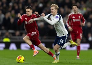 Florian Wirtz and Lucas Bergvall battle for the ball in the reverse fixture earlier this season