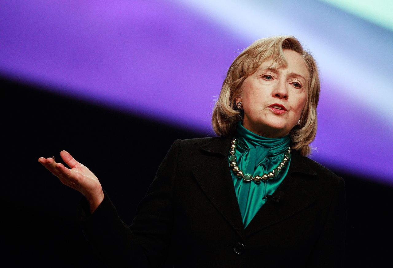 Hillary Clinton compares Russia&amp;#039;s Ukraine aggression to early Nazi tactics