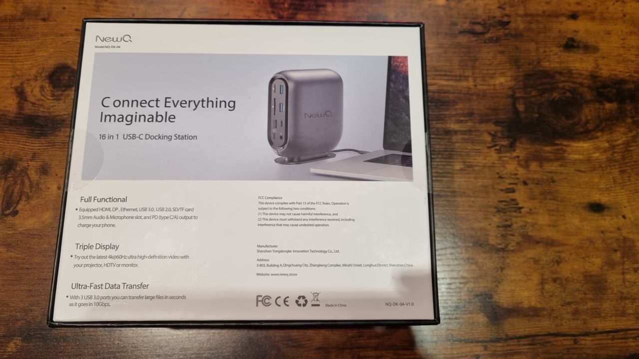 NewQ 16-in-1 USB dock