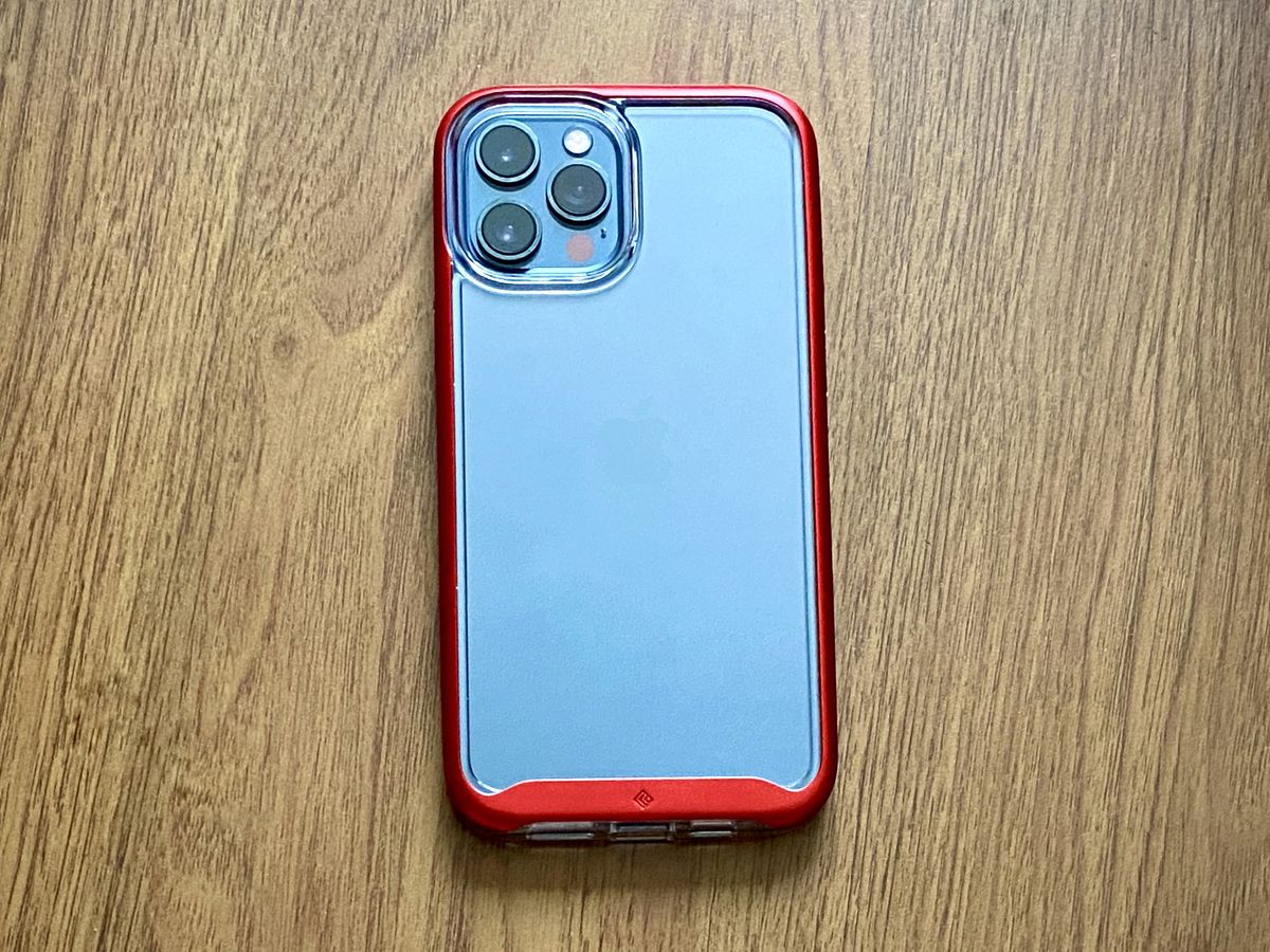 Caseology Skyfall Case review: Metallic bumpers and robust protection ...