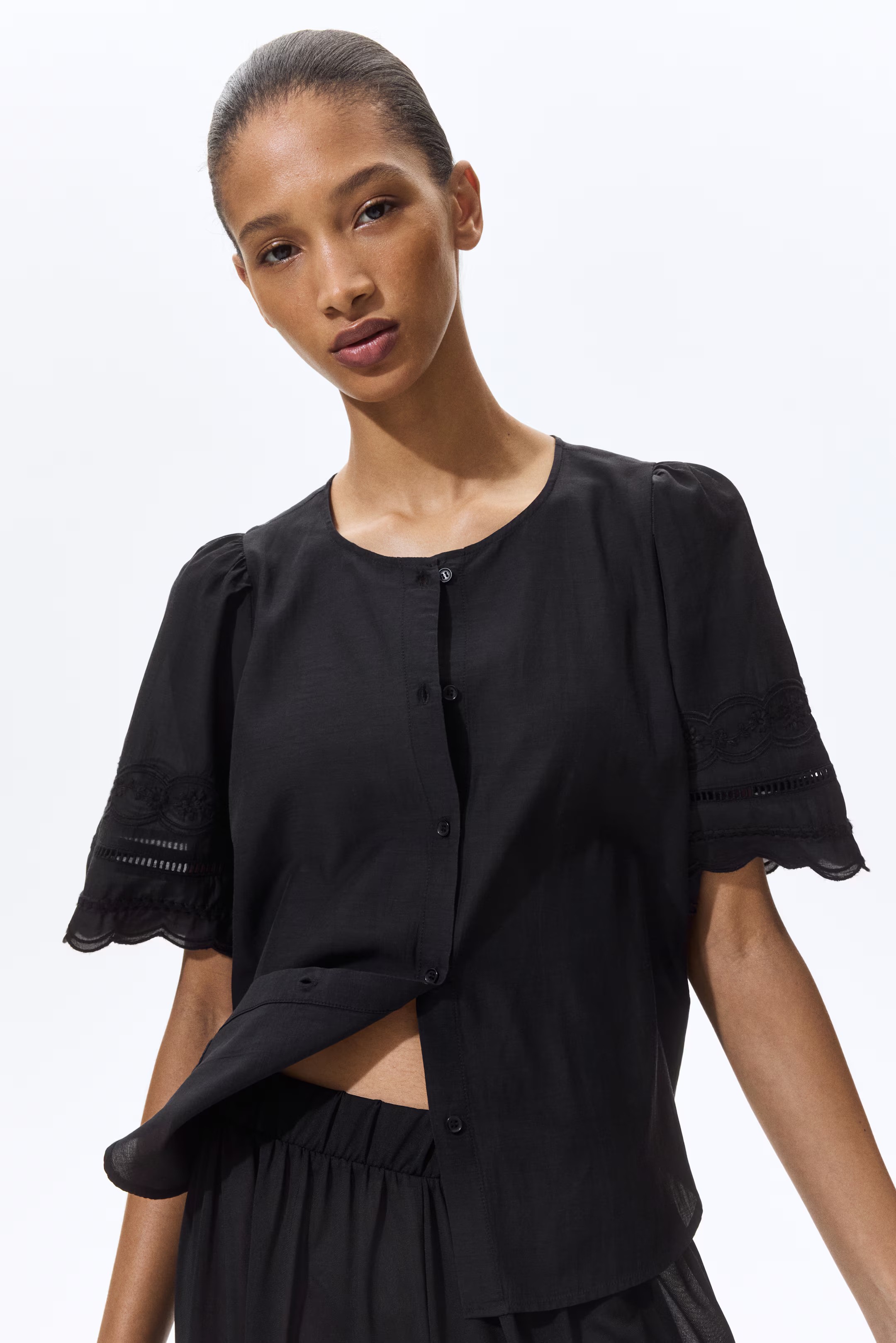H&amp;amp;M, Puff-Sleeved Blouse