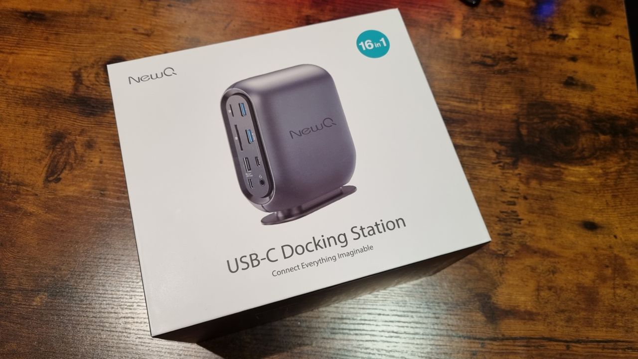 NewQ 16-in-1 USB dock