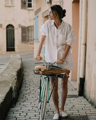 Etienne Oversized Shirt in Baird Mcnutt Irish Linen