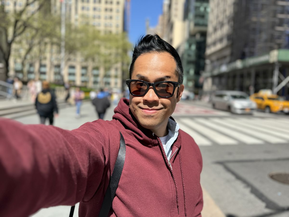 Apple iPhone 15 Pro Max portrait sample.