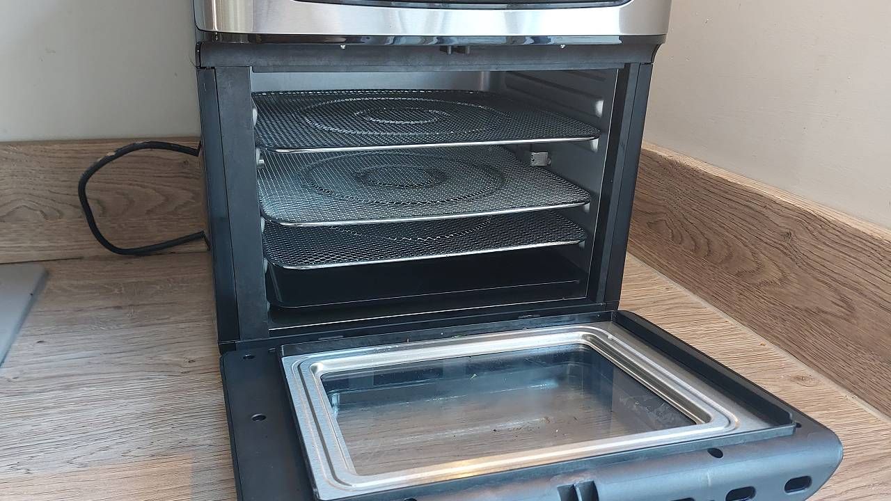 Salter Digital Air Fryer Oven review a slick, speedy and large