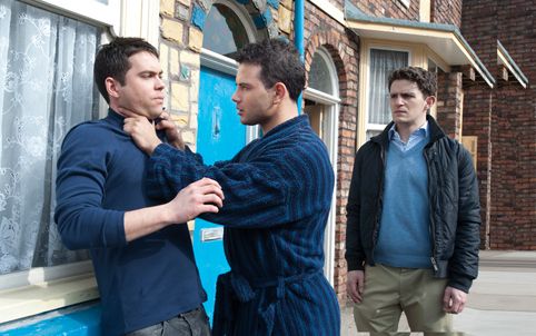 Corrie&#039;s Todd gets a not-so welcome home, bruv!