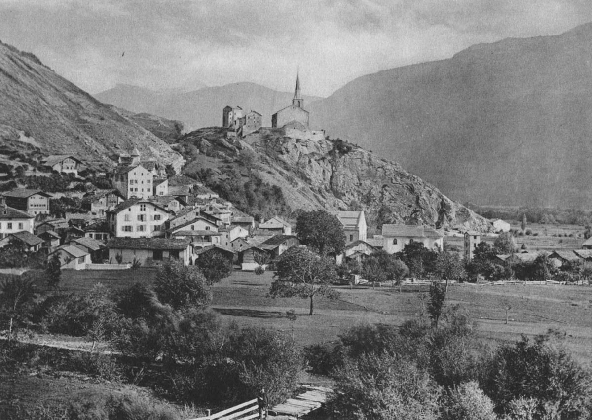 Edward Whymper&#039;s photographs of the Matterhorn 