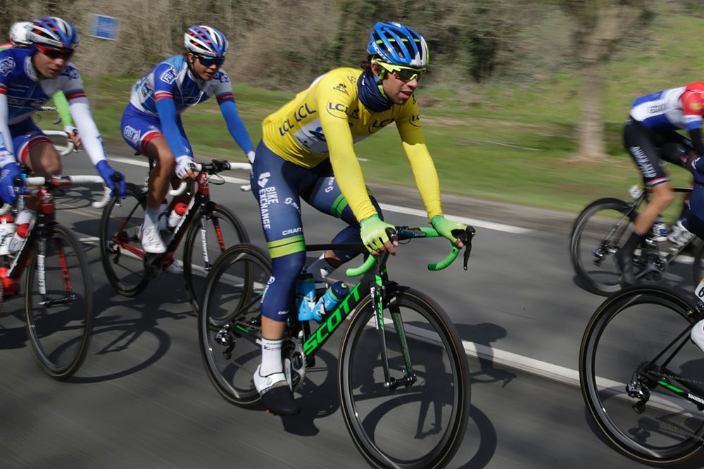 Michael Matthews (Orica-GreenEdge) in the leader's jersey