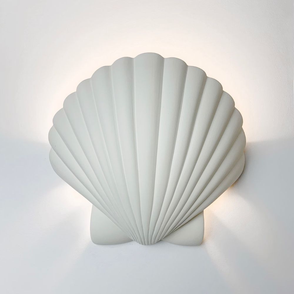 Coastal Ceramic Scallop Wall Sconce