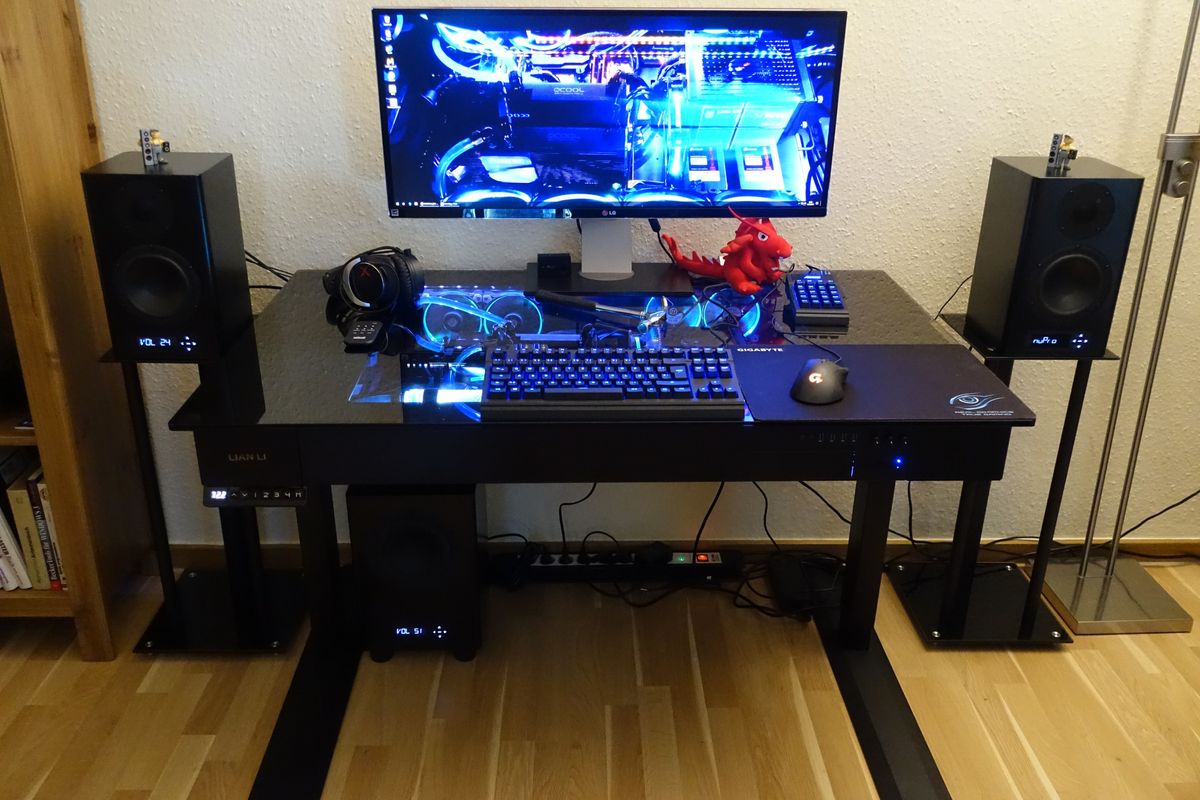 Building The Lian Li Dk 04x Gaming Desk Tom S Hardware Page 3