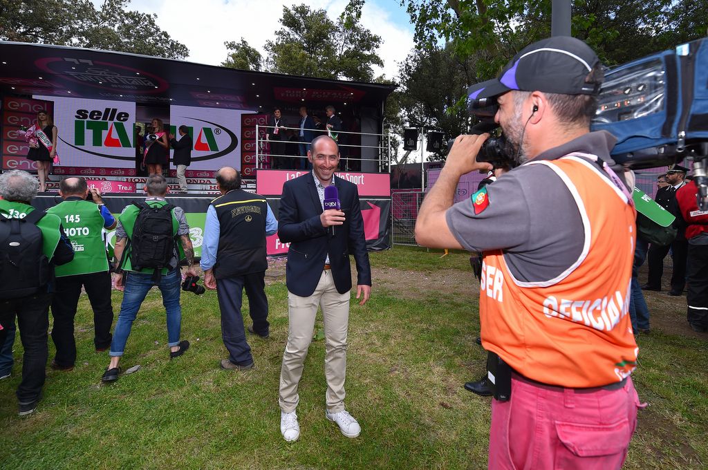 Former pro J&eacute;r&ocirc;me Pineau is working at the Giro doe BeIn Sports