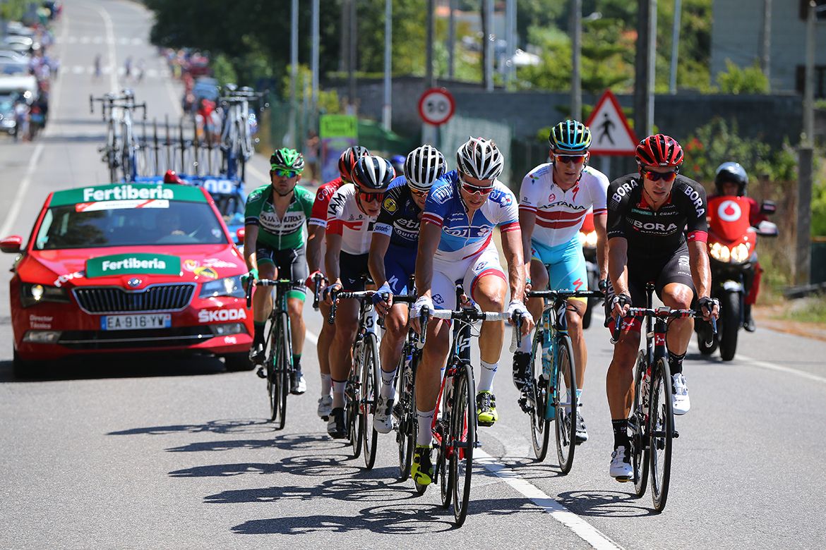 The early breakay on stage 3 of the Vuelta a Espana