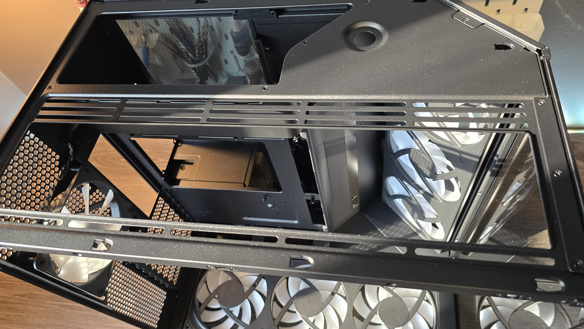NZXT H9 Flow RGB+ PC case