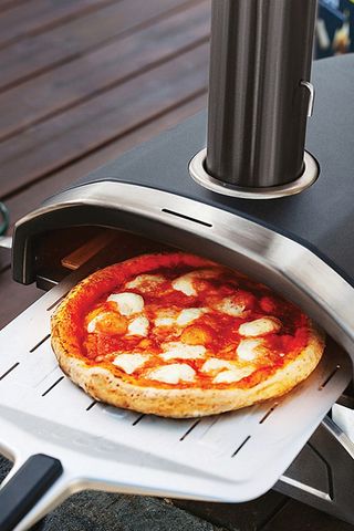 Garden gifts: Image of Ooni pizza oven