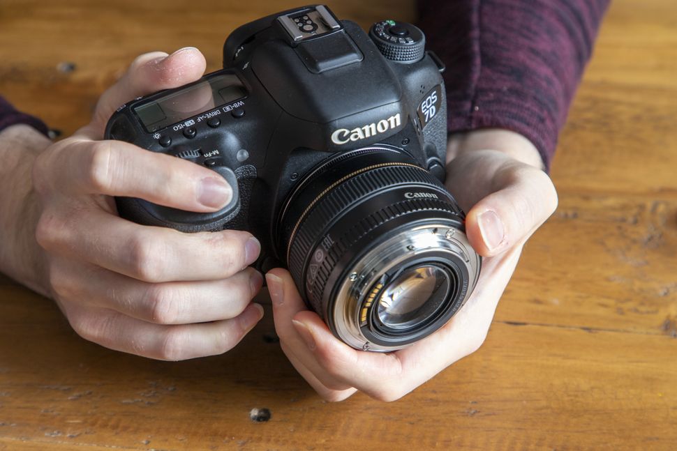 Macro Digital Camera World