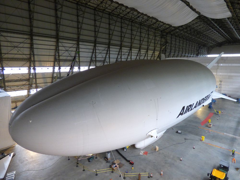 In Photos: Building the World’s Largest Airship (Airlander 10) | Live ...