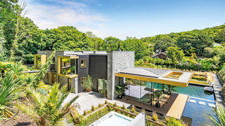 Architect-designed house in Bargesi, Cornwall.