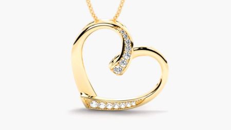 ‘Rosalind’ golden heart pendant by Austen & Blake