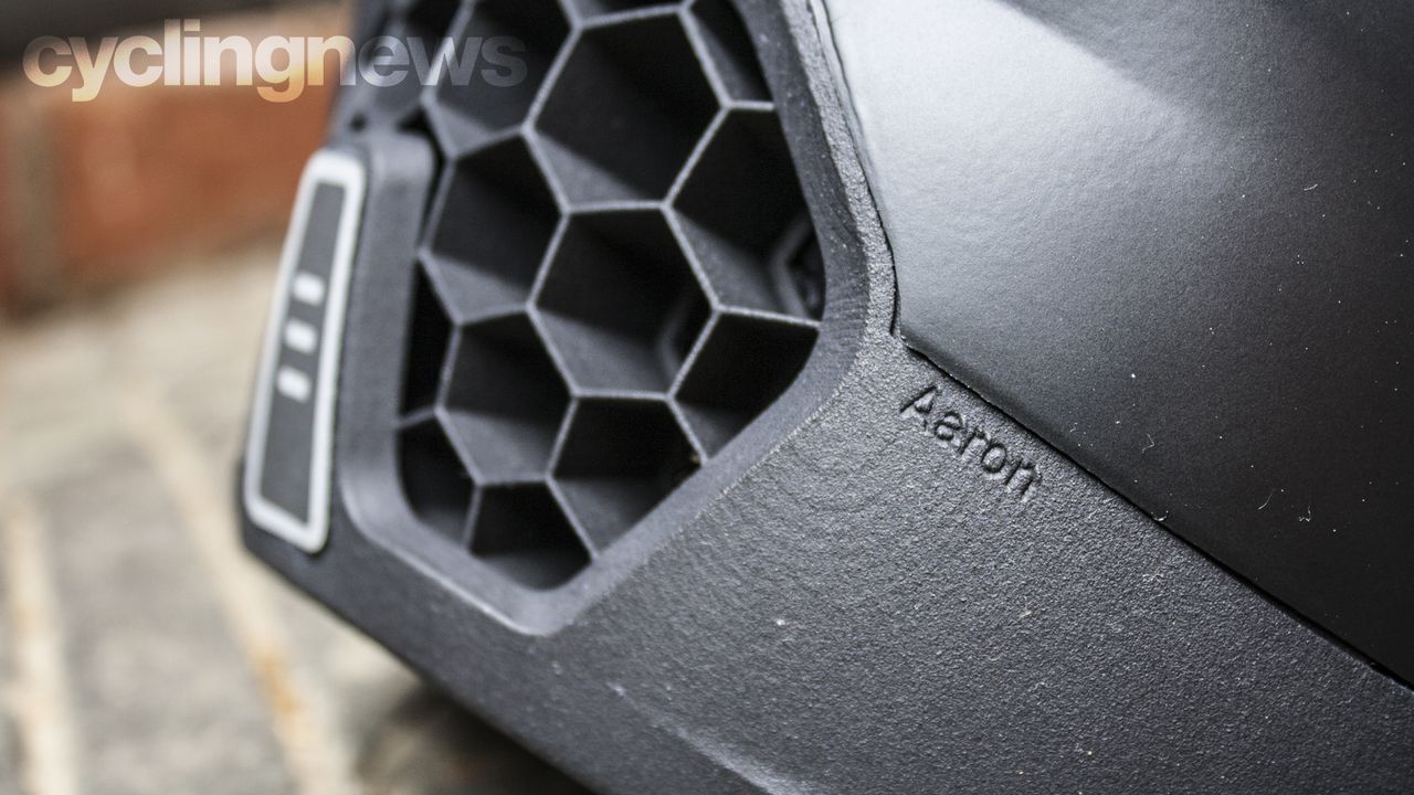 Hexr 3D-printed helmet