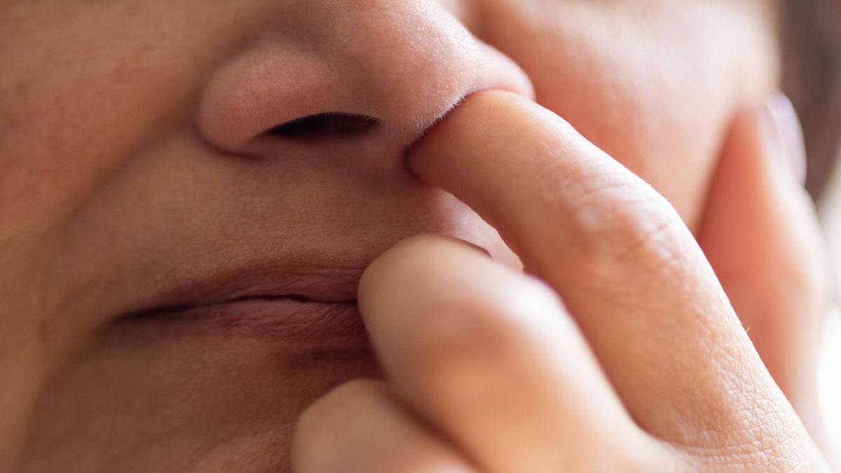 Can picking your nose raise the risk of catching COVID-19? The answer may (not) shock you